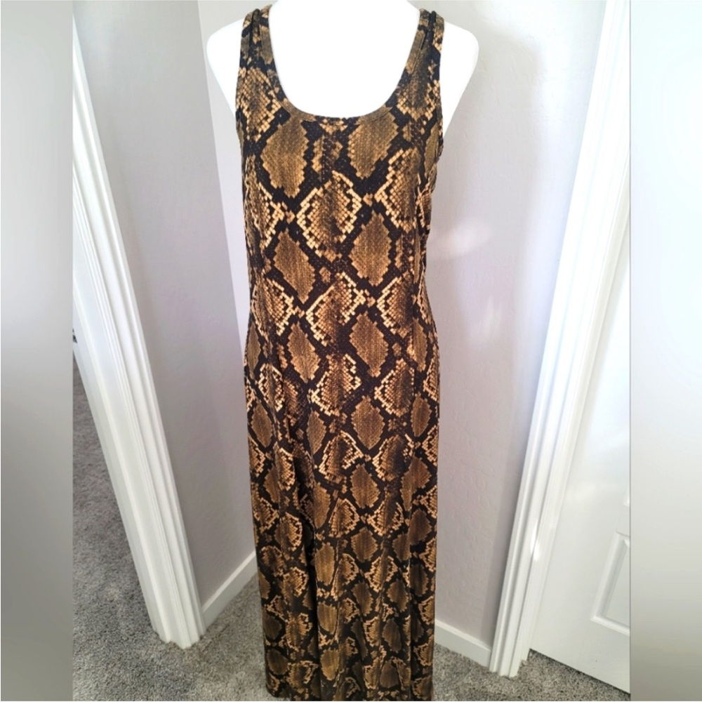 Michael Kors snakeskin tank dress w keyhole back maxi dress. NWT small